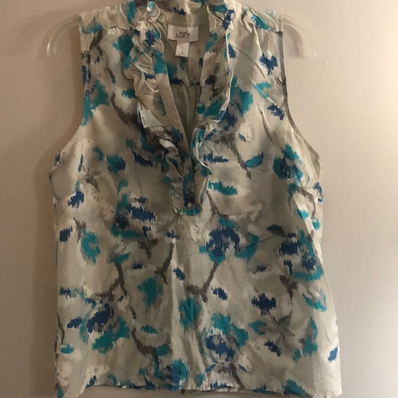 LOFT Tops - Loft sleeves top, light weight cotton, NWOT, size Medium.